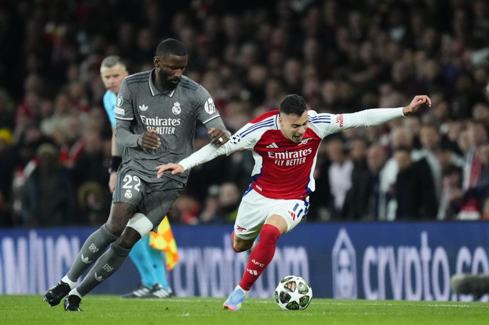 受空中翱翔 受空中翱翔