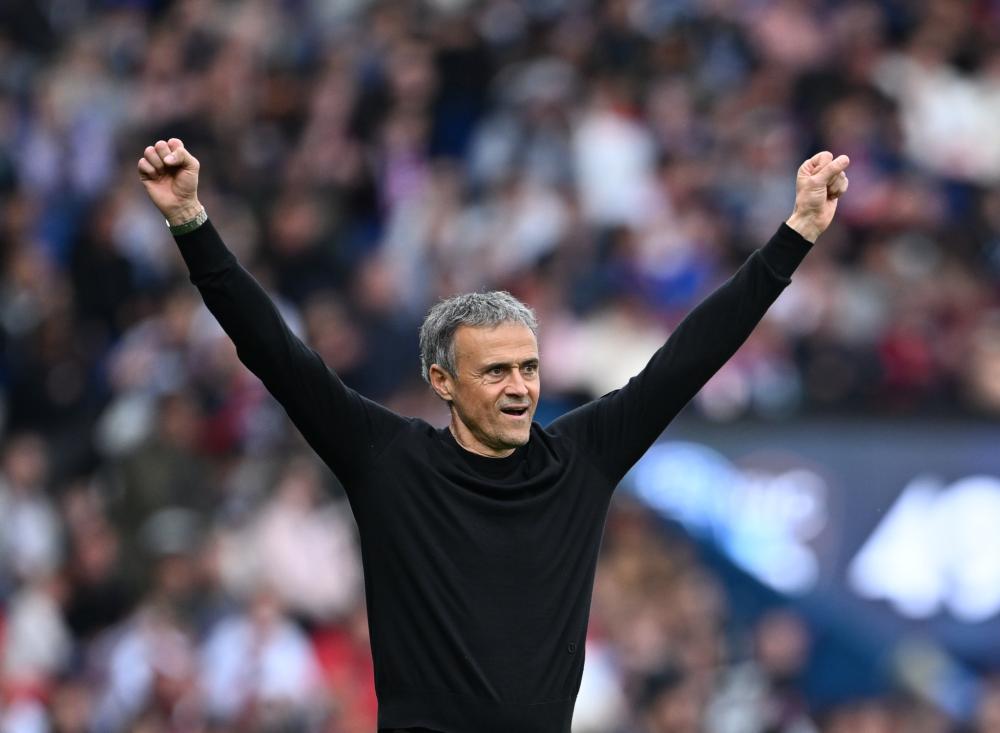 青训场上拉 青训场上拉